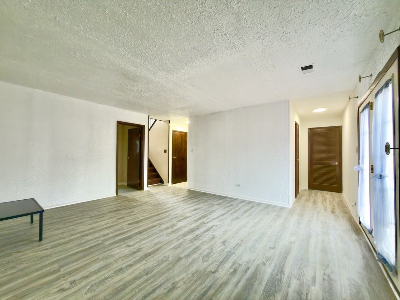 8049 W Norwood Dr - Photo 7 of 10