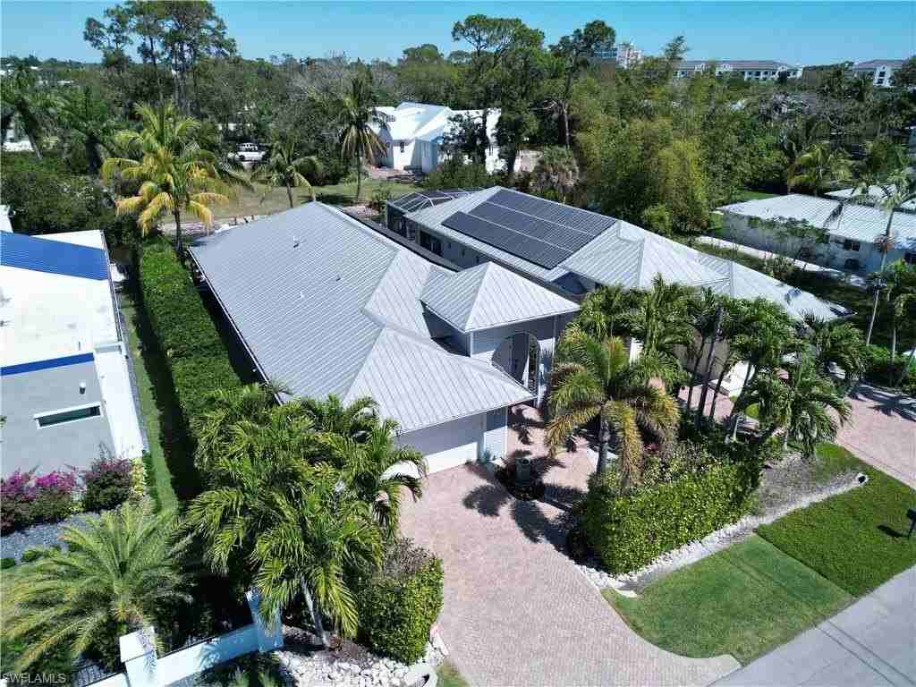 3005 Coco Ave - Photo 4 of 30
