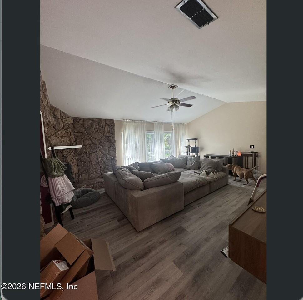 4179 Dawnridge Rd E - Photo 5 of 30