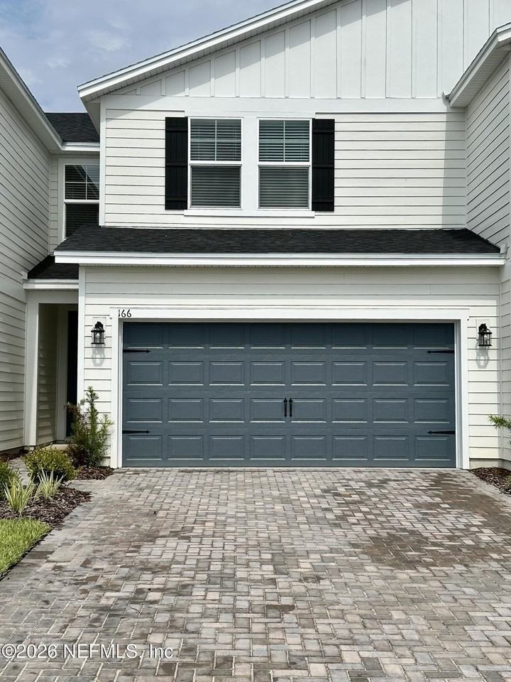 166 Yellowstone Dr