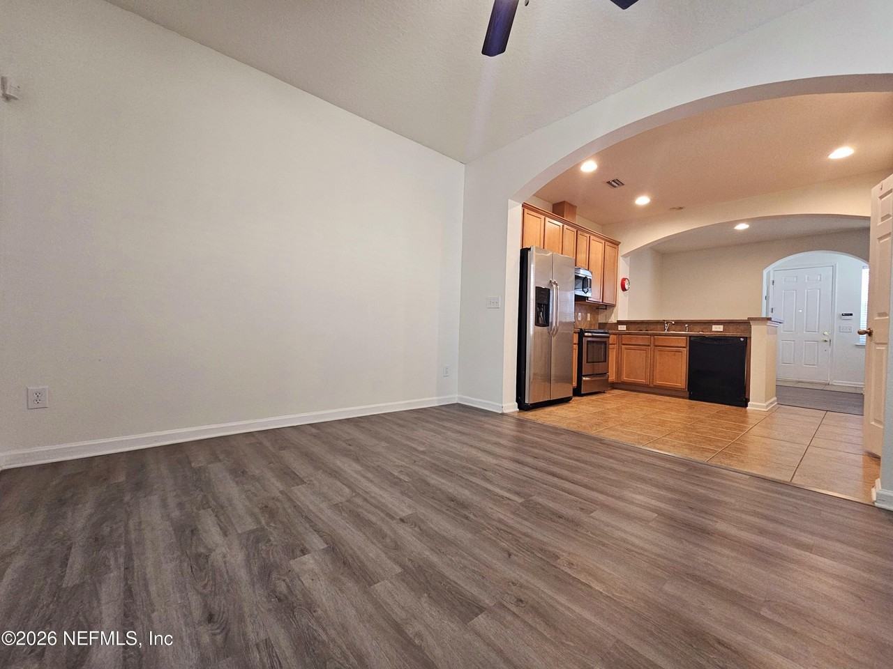 6194 High Tide Blvd - Photo 3 of 14