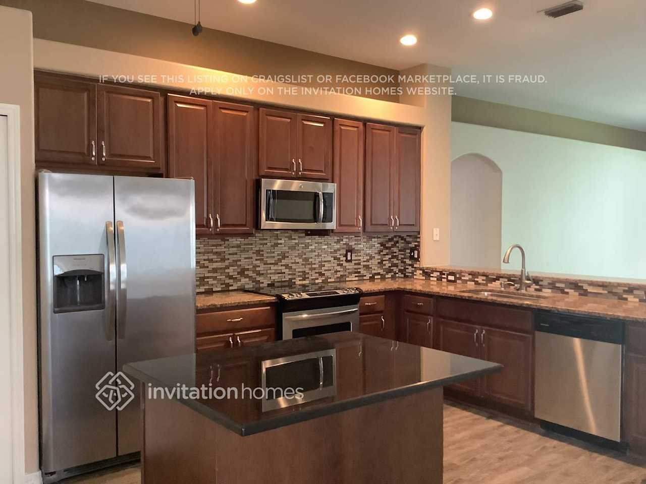 3715 Eaglewood St - Photo 7 of 18
