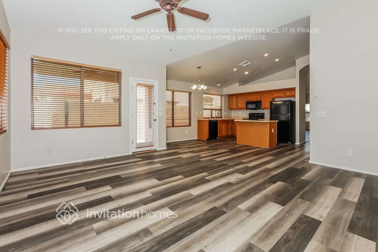4319 E Amarillo Dr - Photo 6 of 16