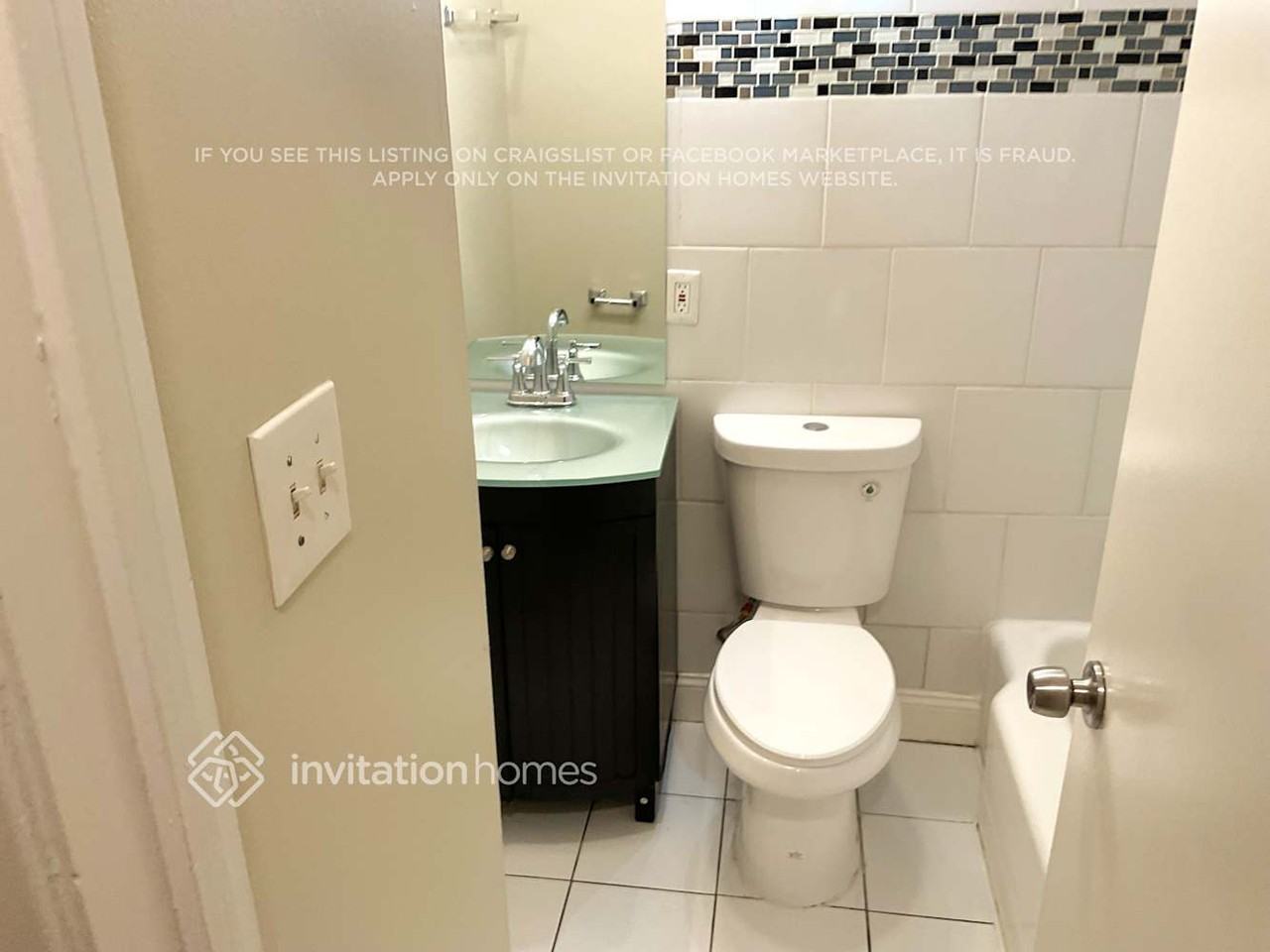1627 Wildwood Rd - Photo 6 of 9
