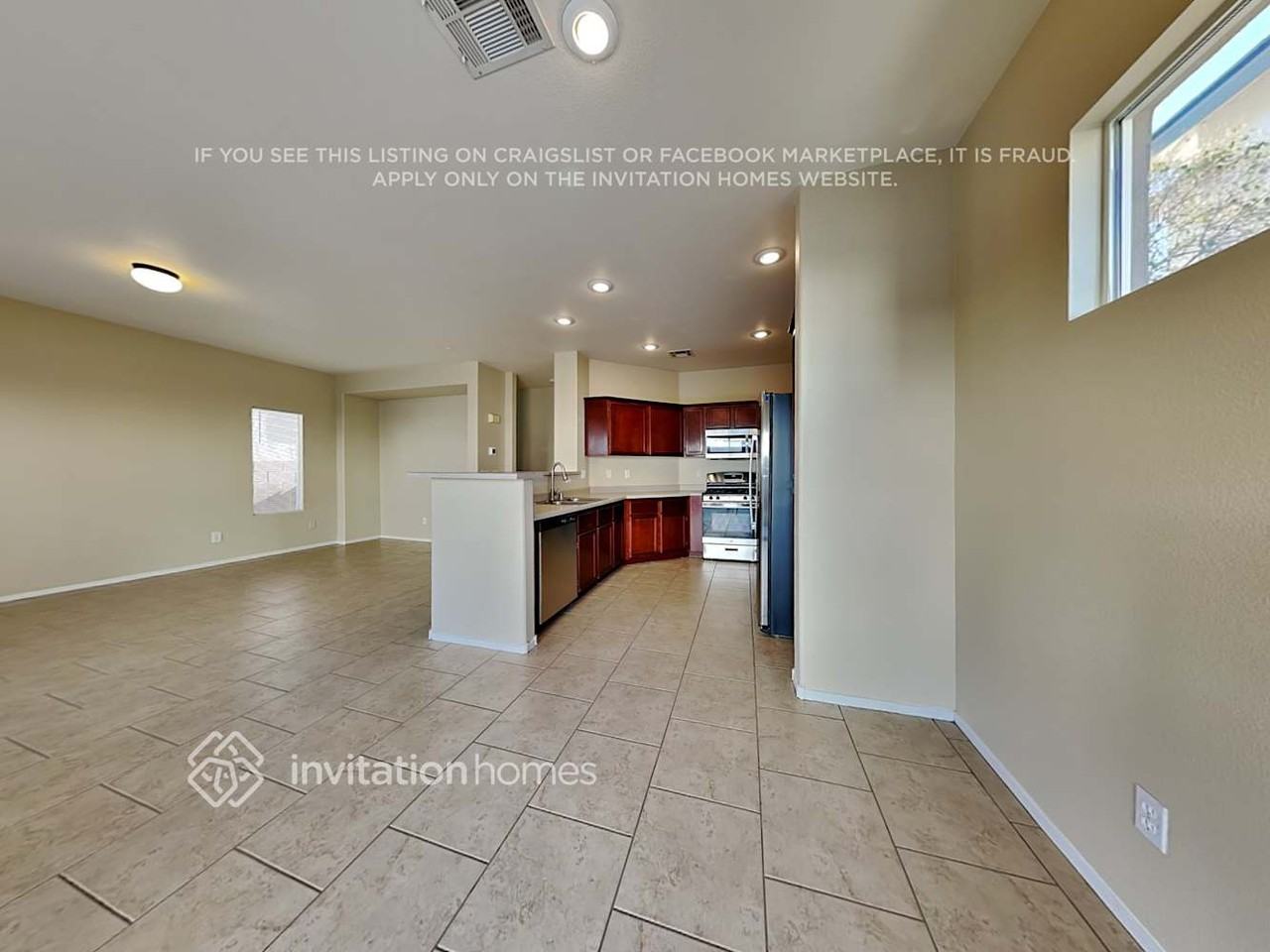 1014 Shades End Ave - Photo 6 of 19