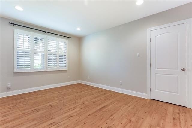 6818 Louis Xiv St - Photo 5 of 15