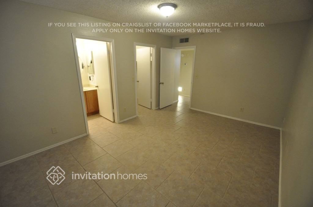 1320 E Tonto Ln - Photo 7 of 11
