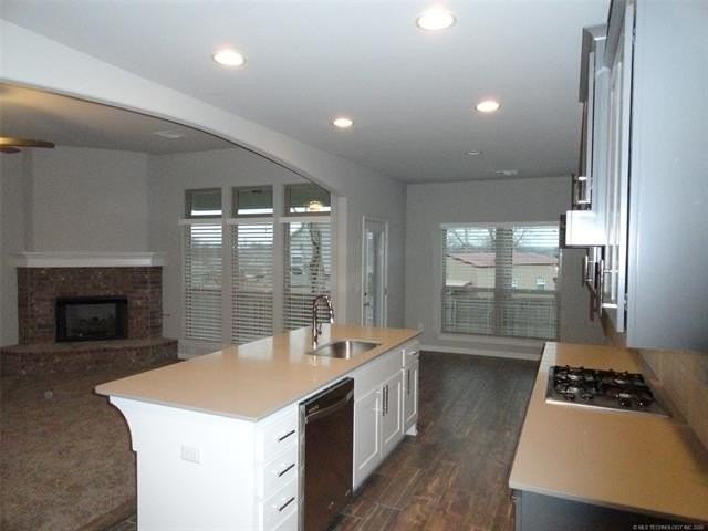 2423 W Little Rock Pl - Photo 4 of 17