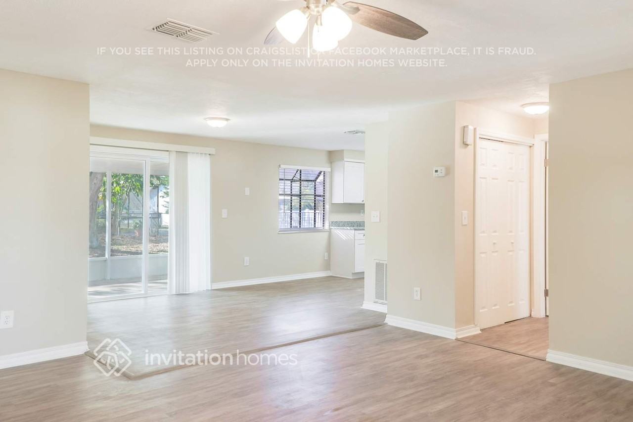 8033 Banister Ln - Photo 5 of 21