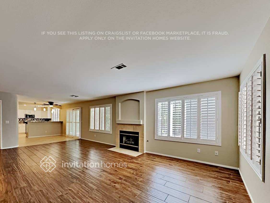 2016 Canyon Breeze Dr - Photo 6 of 20