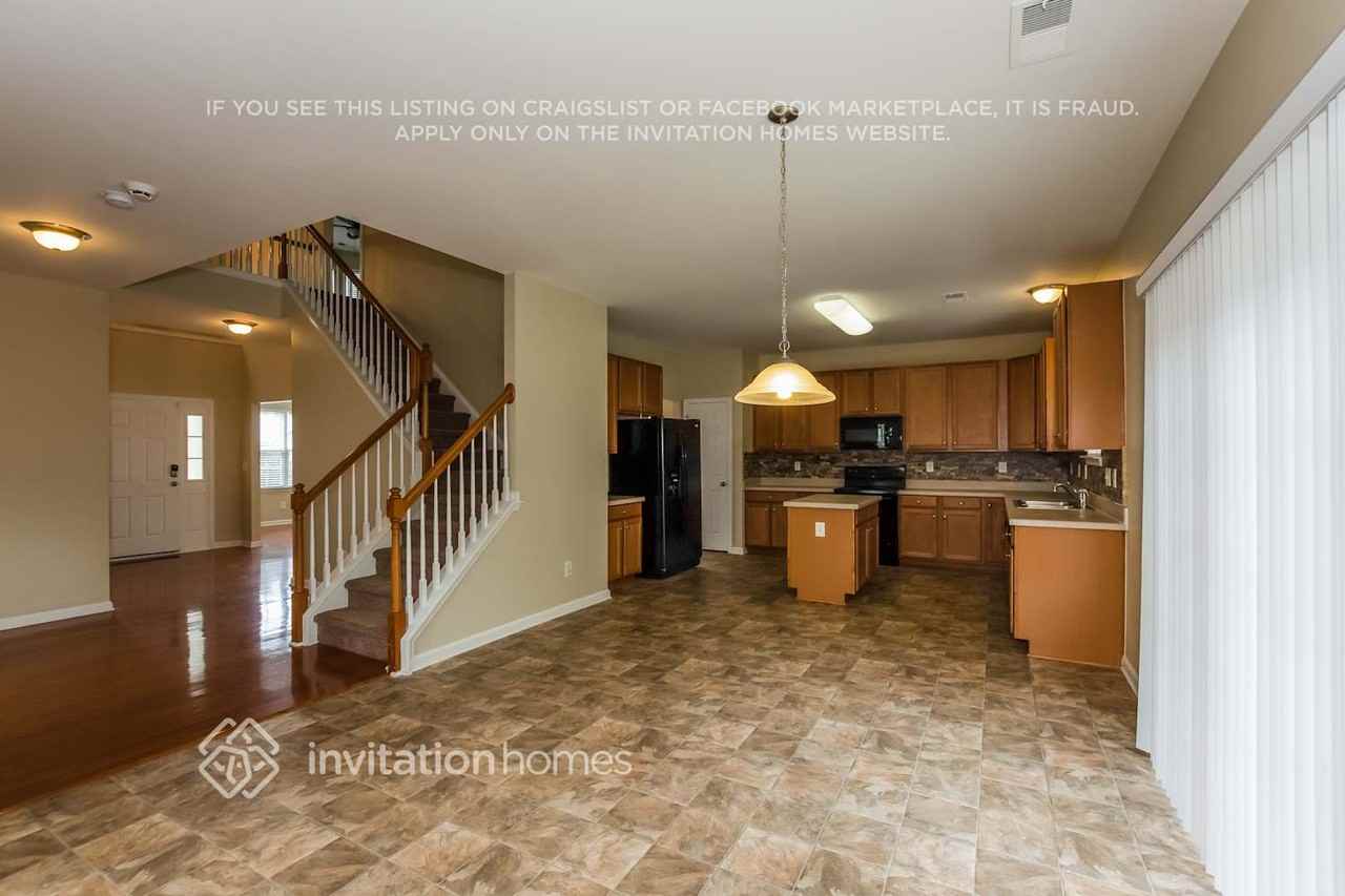 12132 Palomar Dr - Photo 6 of 16