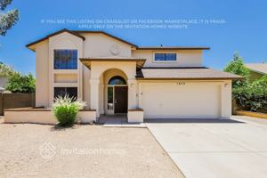 featured image of 1433 E Utopia Rd