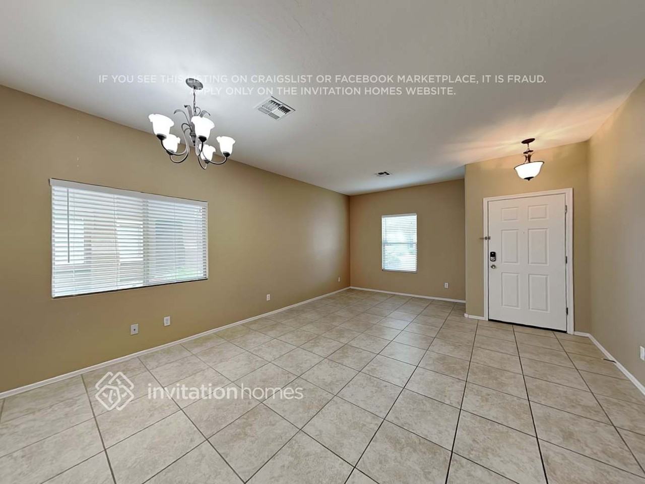 17261 W Rimrock St - Photo 3 of 19