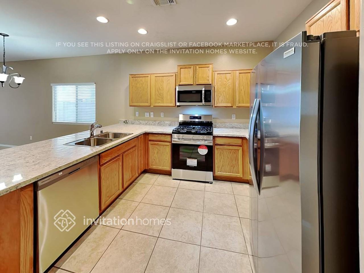 17261 W Rimrock St - Photo 5 of 19