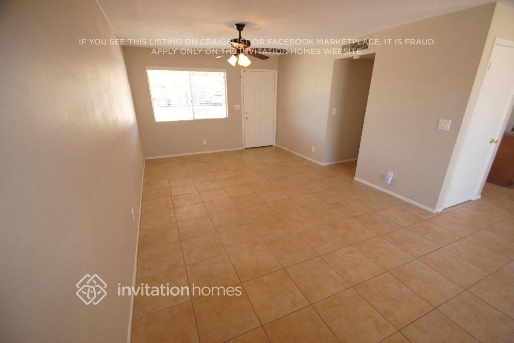 817 N 95th St - Photo 2 of 15