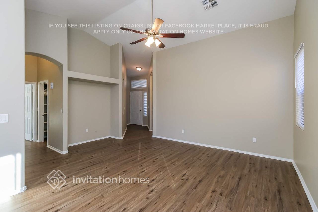 8943 E Calypso Ave - Photo 2 of 16