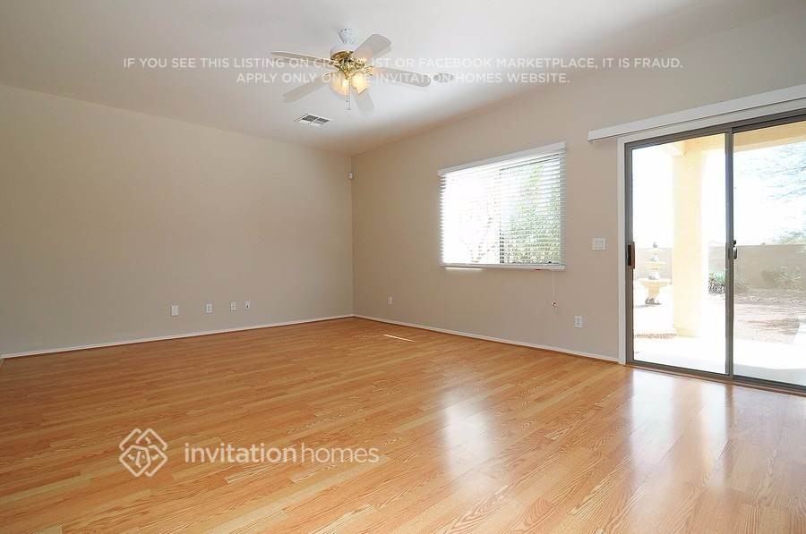 3645 W Jacksonville Dr - Photo 4 of 18