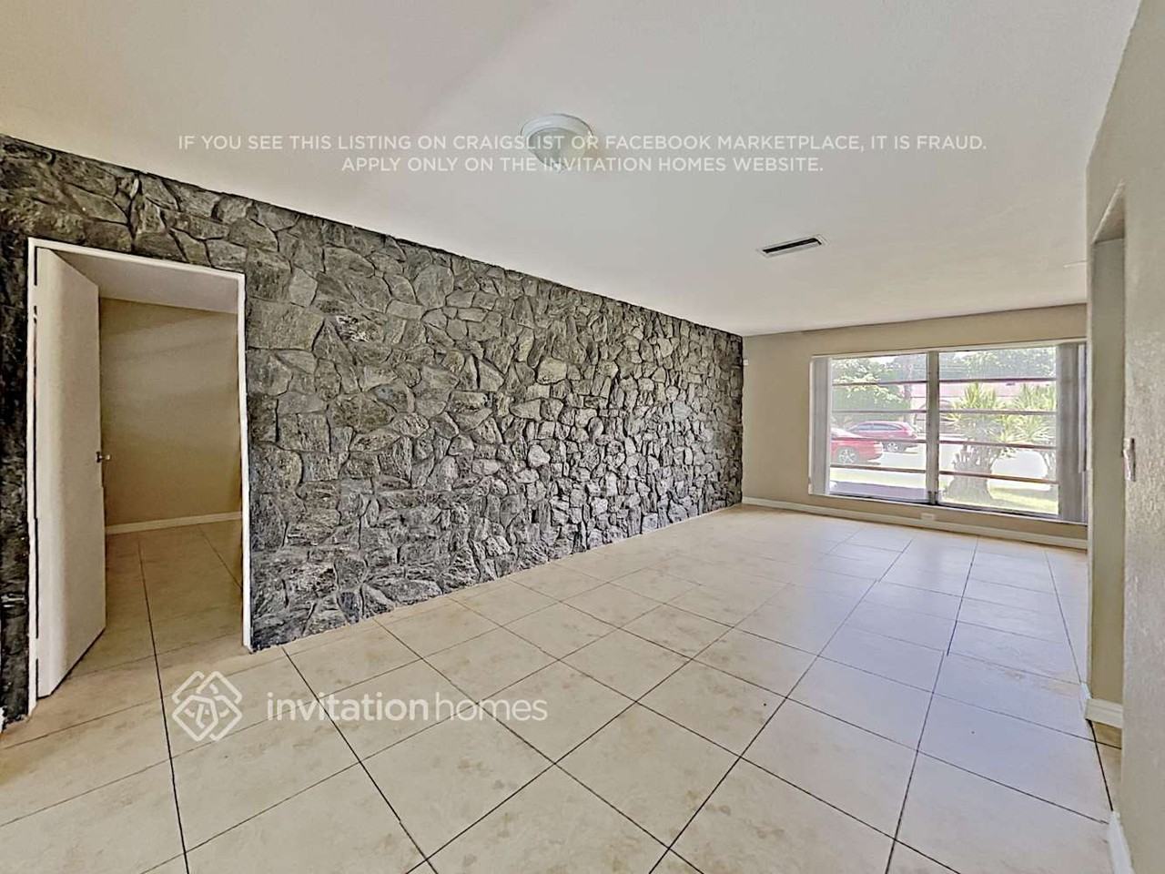 7311 Nw 20th St - Photo 3 of 13