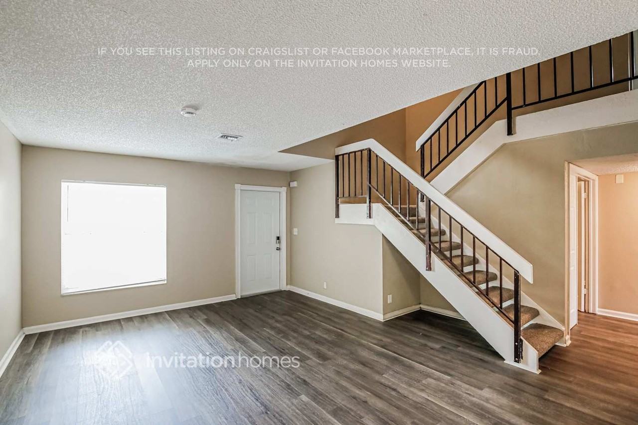 1220 Nw 89th Dr - Photo 4 of 18
