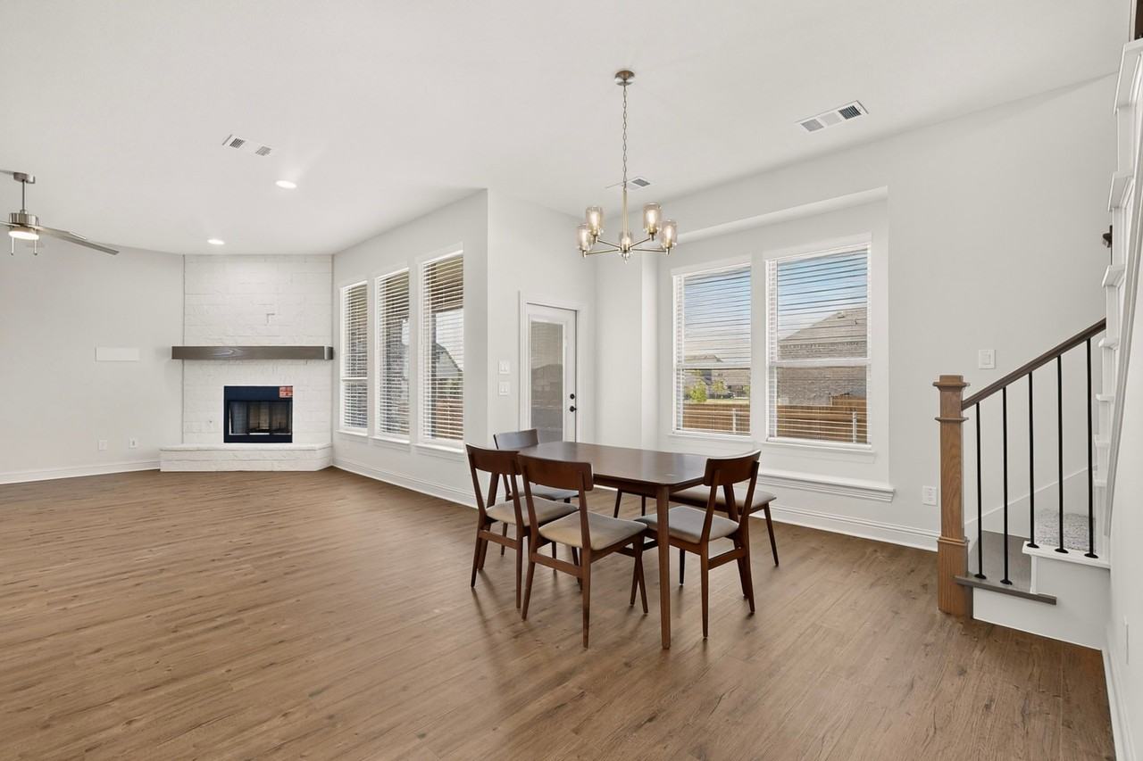 814 Lakewood Ct - Photo 7 of 39
