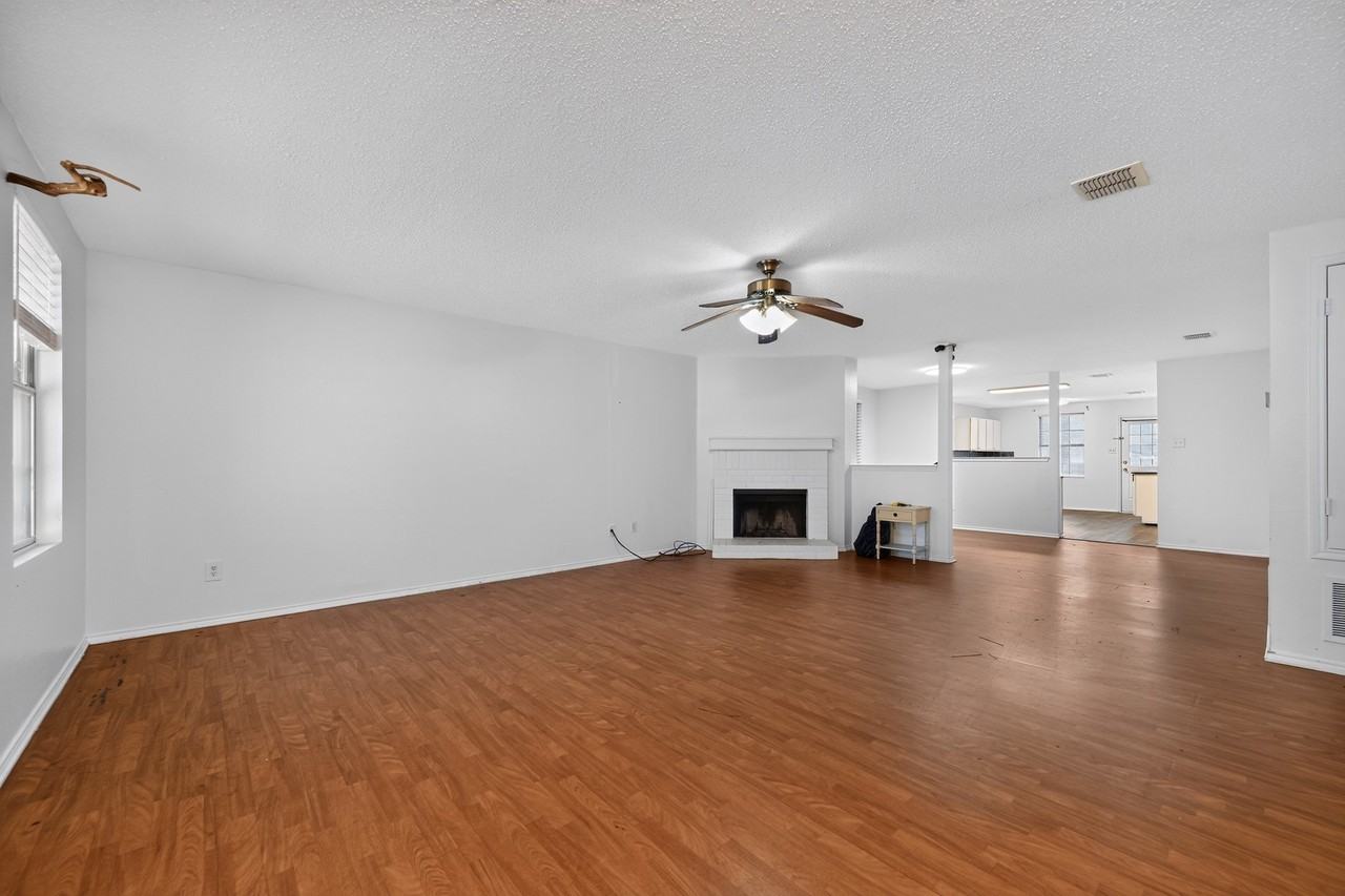 5416 Temecula Rd - Photo 4 of 27