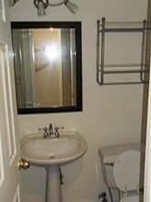 6717 Norway Ct - Photo 5 of 12