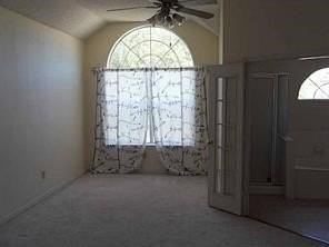 6717 Norway Ct - Photo 7 of 12