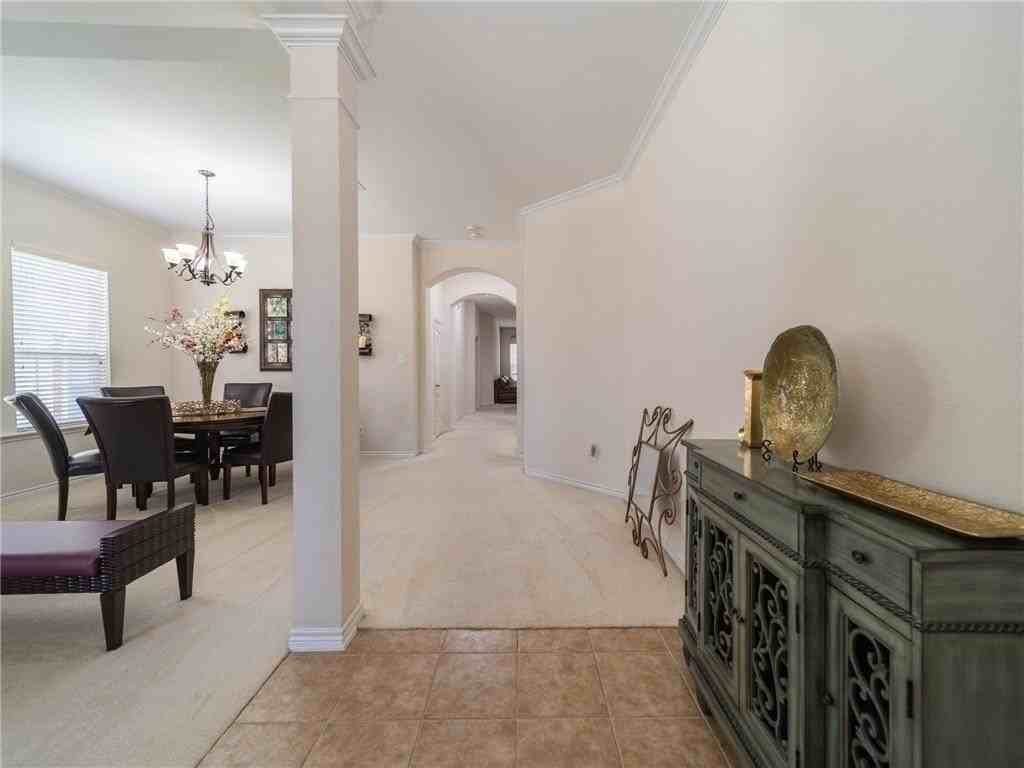 8574 Robertson Dr - Photo 3 of 16