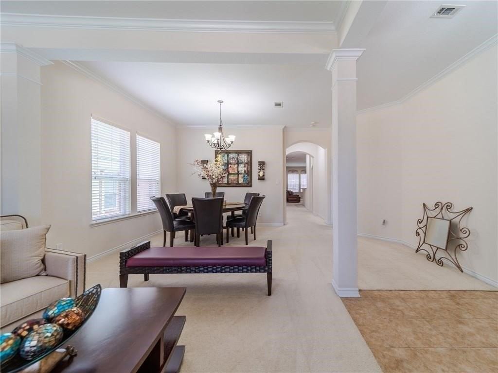 8574 Robertson Dr - Photo 4 of 16
