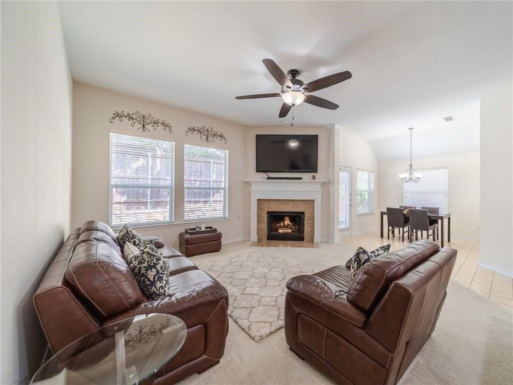 8574 Robertson Dr - Photo 7 of 16