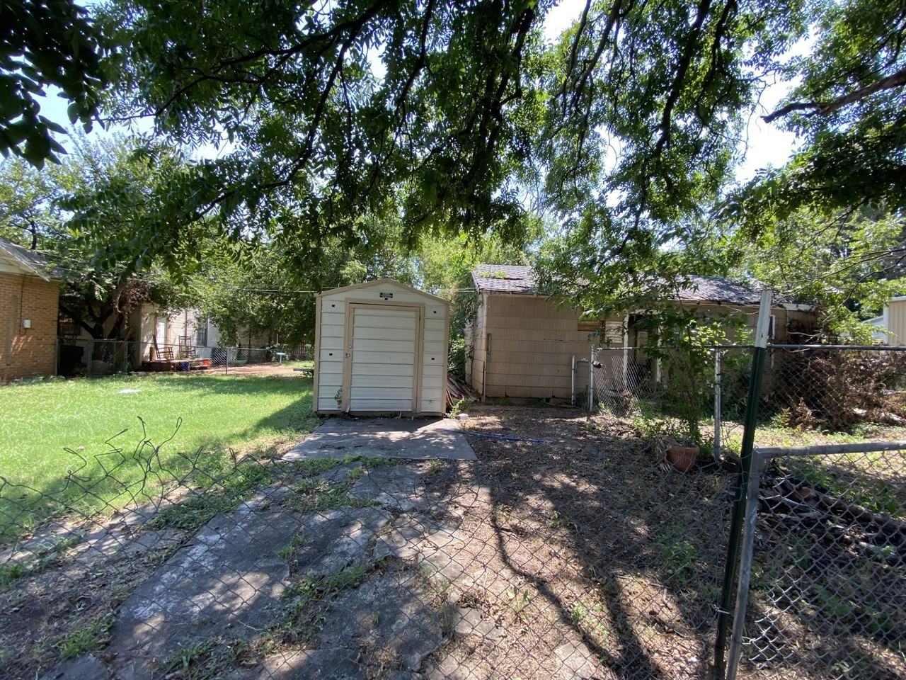 2017 Mcgregor Ave - Photo 2 of 10
