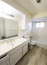 7618 Thistle Ln - Photo 3 of 13