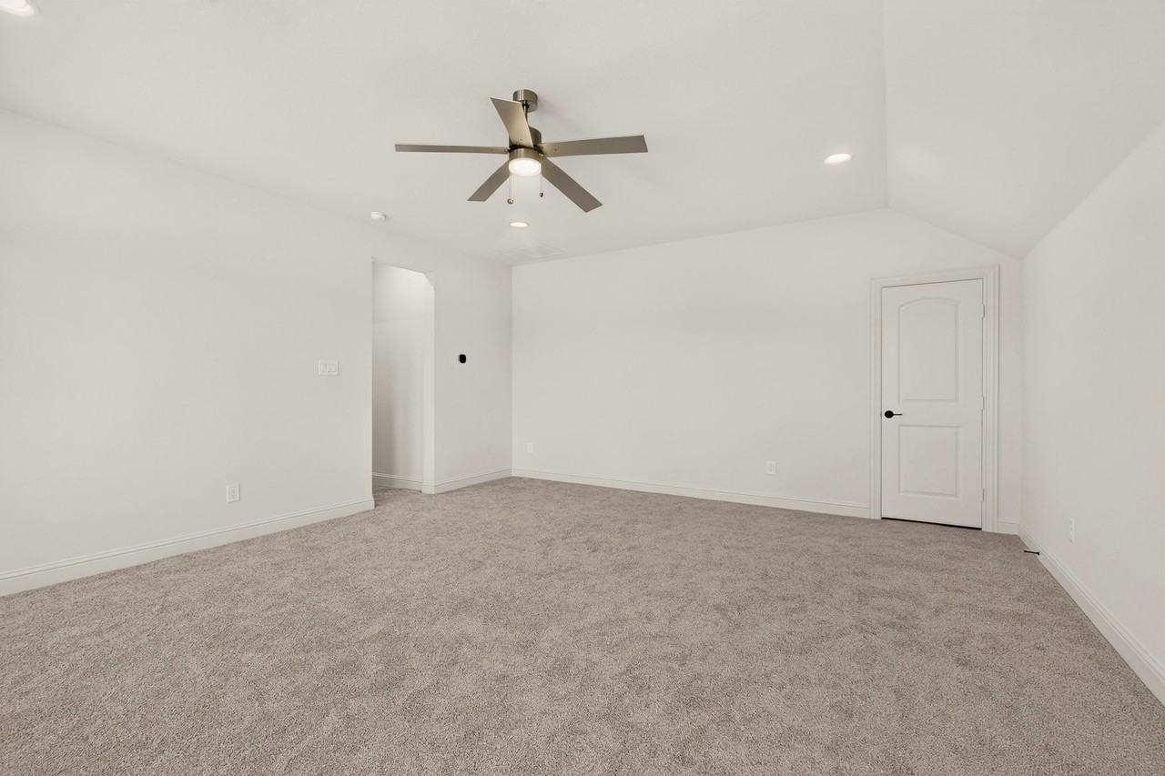 818 Monza Dr - Photo 6 of 27
