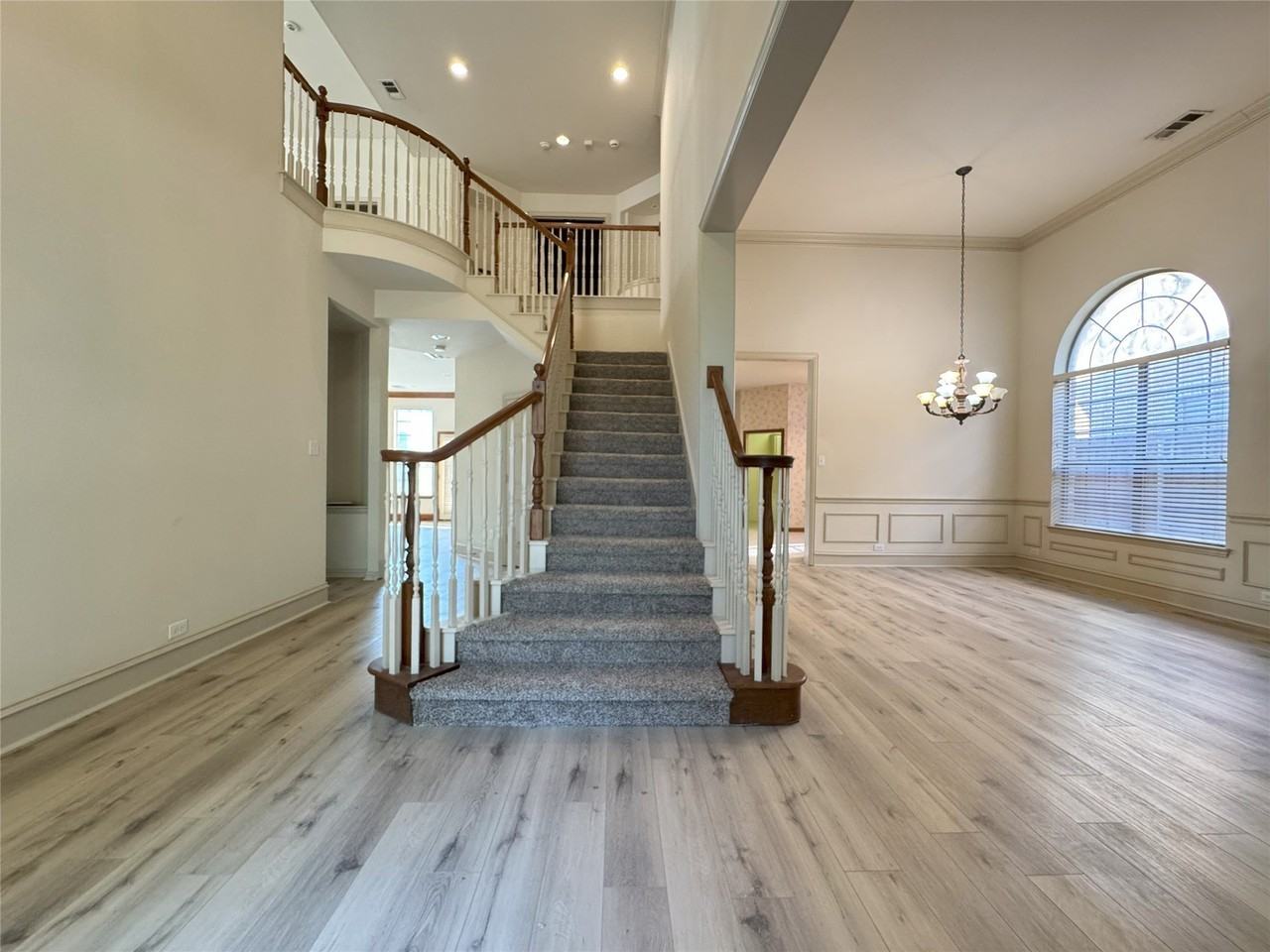 4112 Hearthlight Ct - Photo 2 of 30
