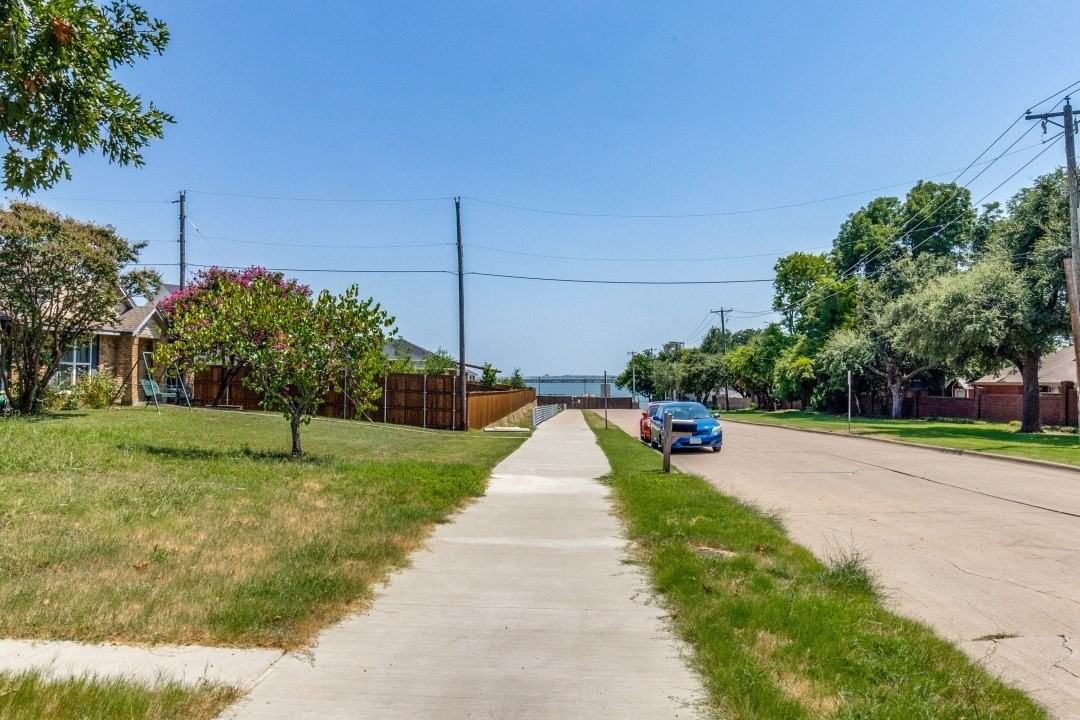 2218 Fuqua Rd - Photo 5 of 25