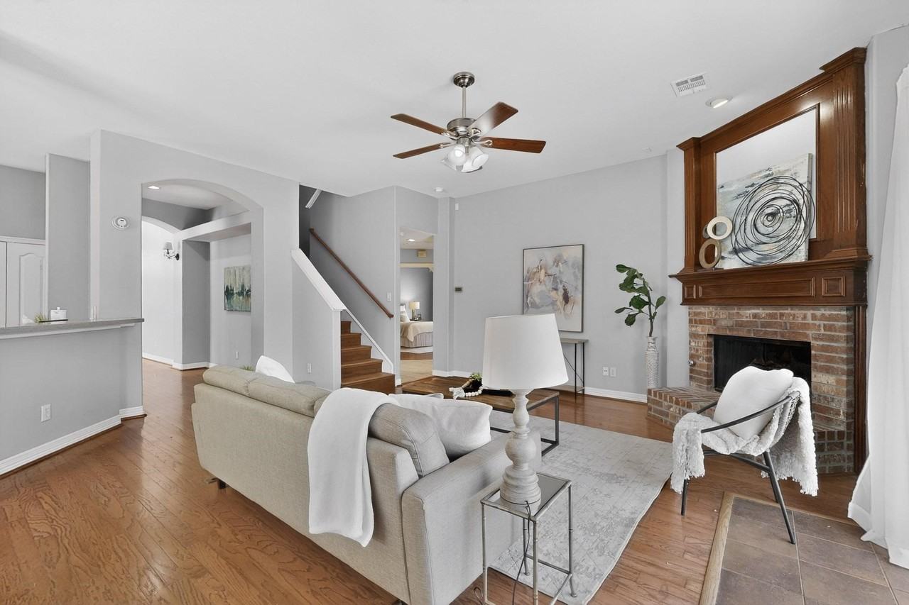 100 Shumard Ct - Photo 4 of 30