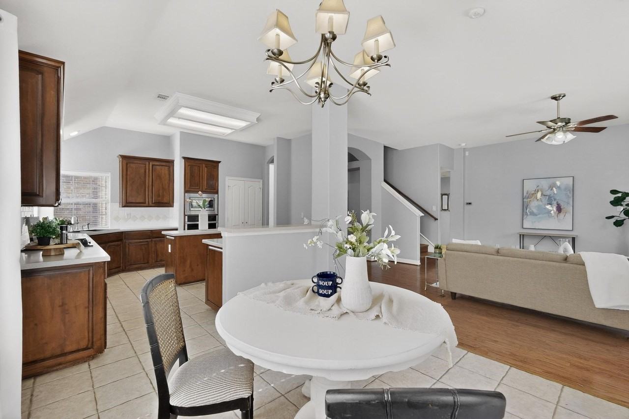100 Shumard Ct - Photo 7 of 30