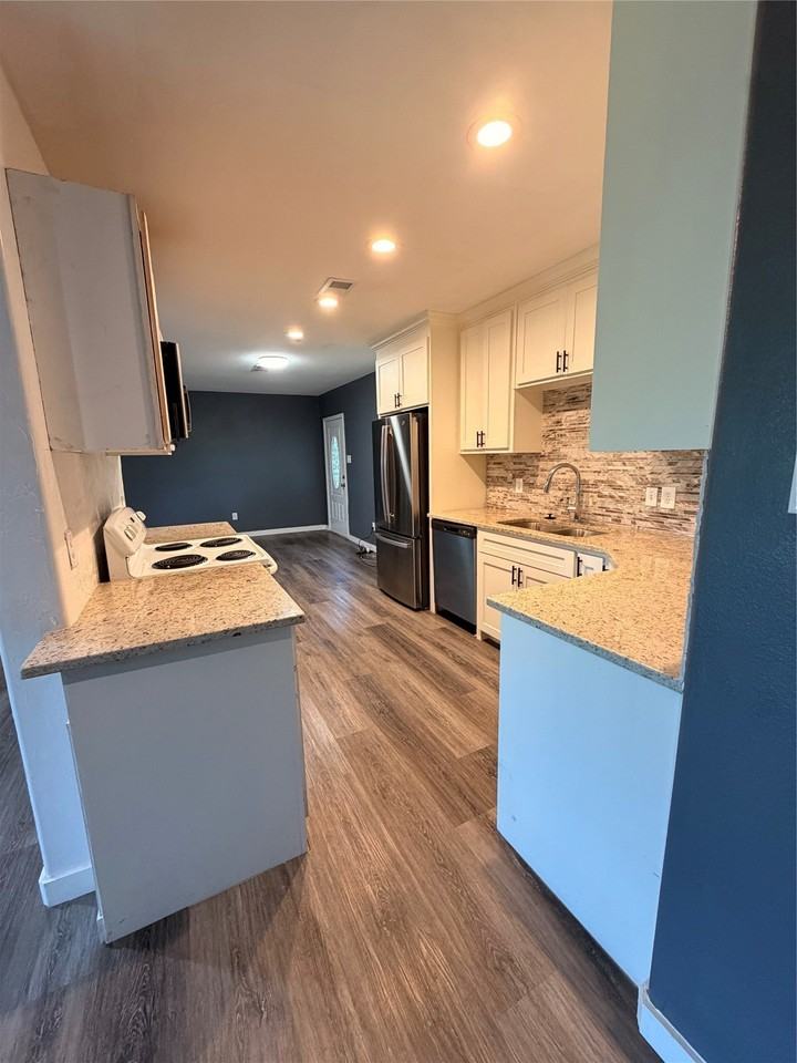 109 Pecan Cir - Photo 5 of 16
