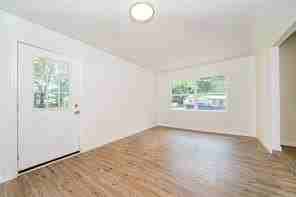 1109 Booker Ave - Photo 3 of 26