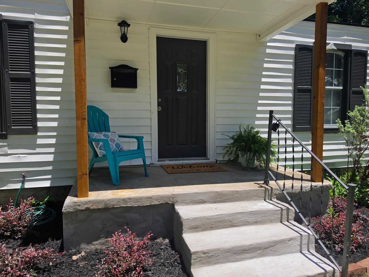 7612 Osbun St - Photo 2 of 3