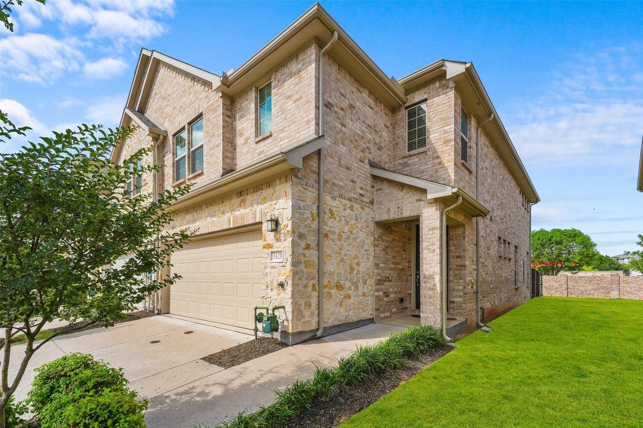 5628 Niagara Rd - Photo 4 of 35
