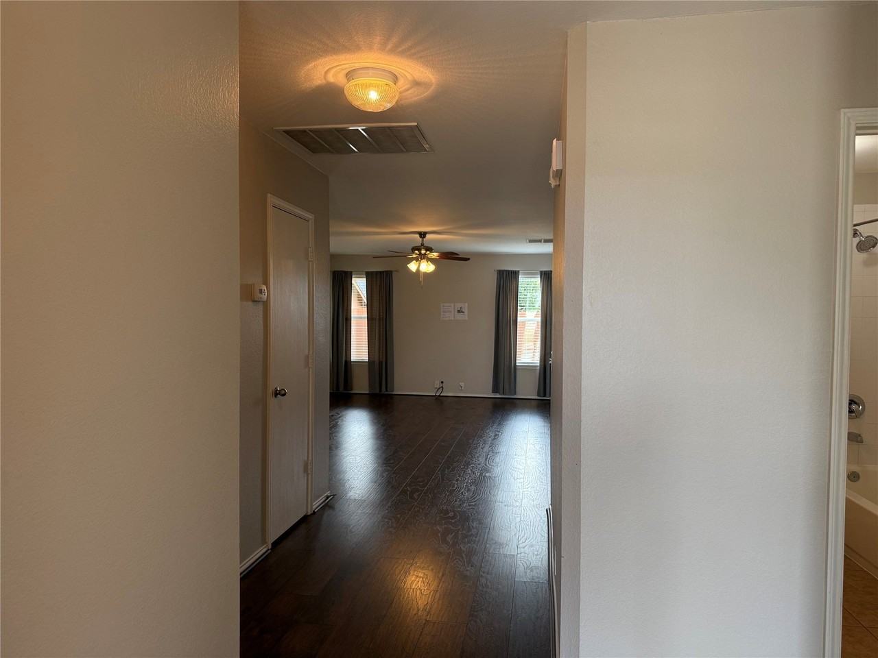 4514 Quail Run Rd - Photo 2 of 34