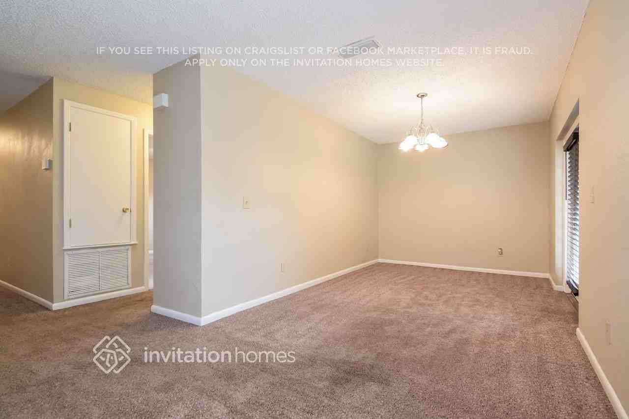 515 Wynnwood Dr - Photo 6 of 20