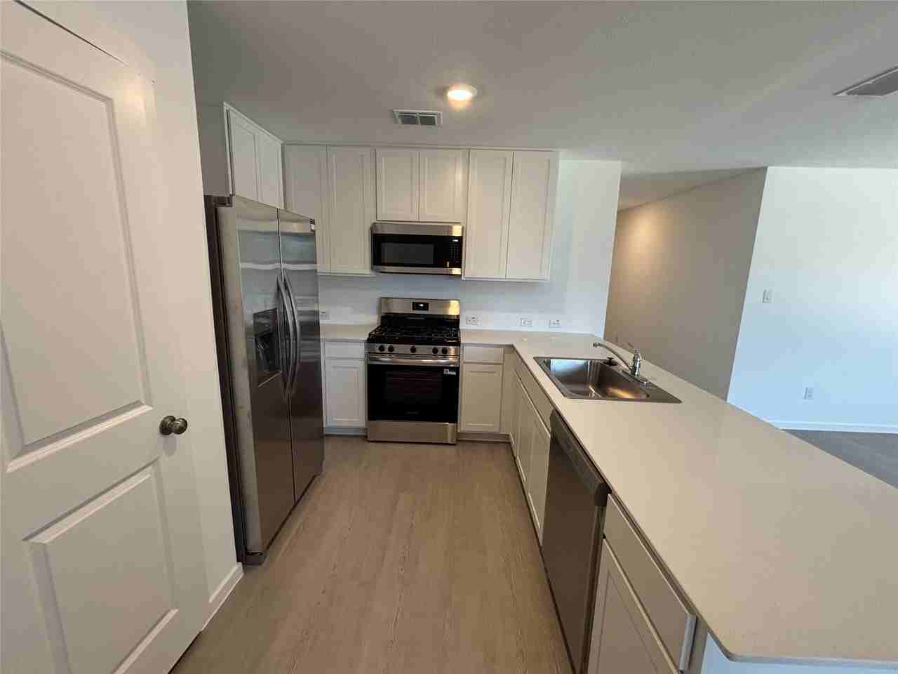 1948 Ventasso Blvd - Photo 6 of 20