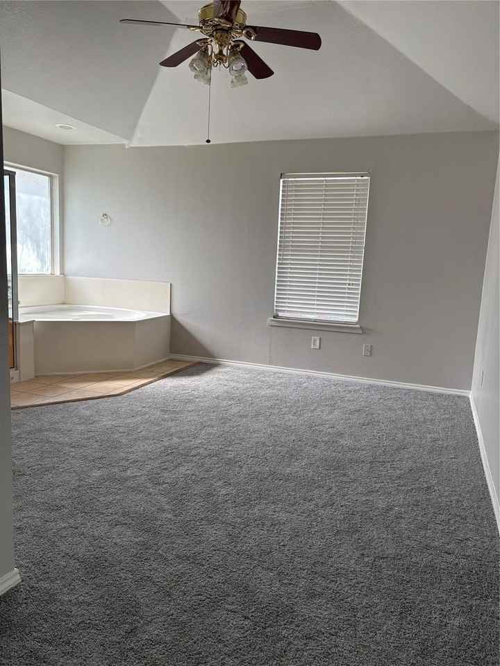 545 Tubbs Rd - Photo 4 of 4