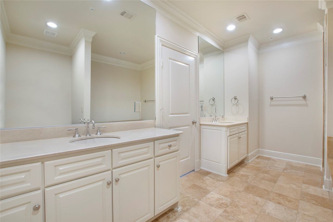 6425 Bandera Ave #2E - Photo 4 of 6