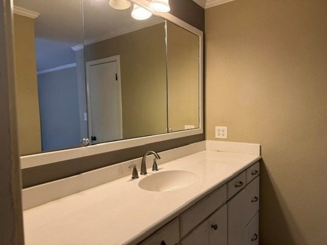 5011 Canadian Ave - Photo 6 of 14