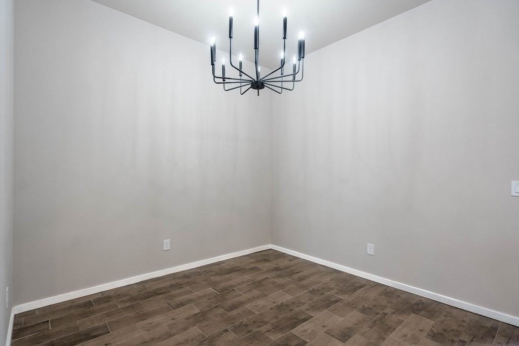 2311 Outlaw Ct - Photo 3 of 19