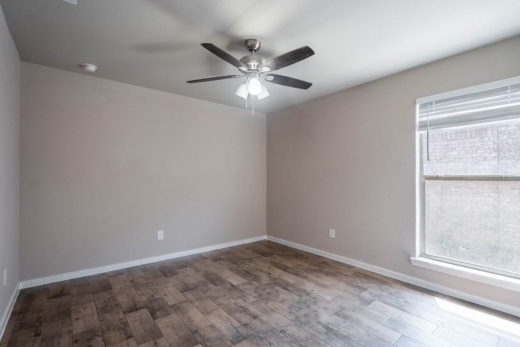 2311 Outlaw Ct - Photo 4 of 19