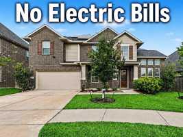 featured image of 2107 Brooke Avery Dr